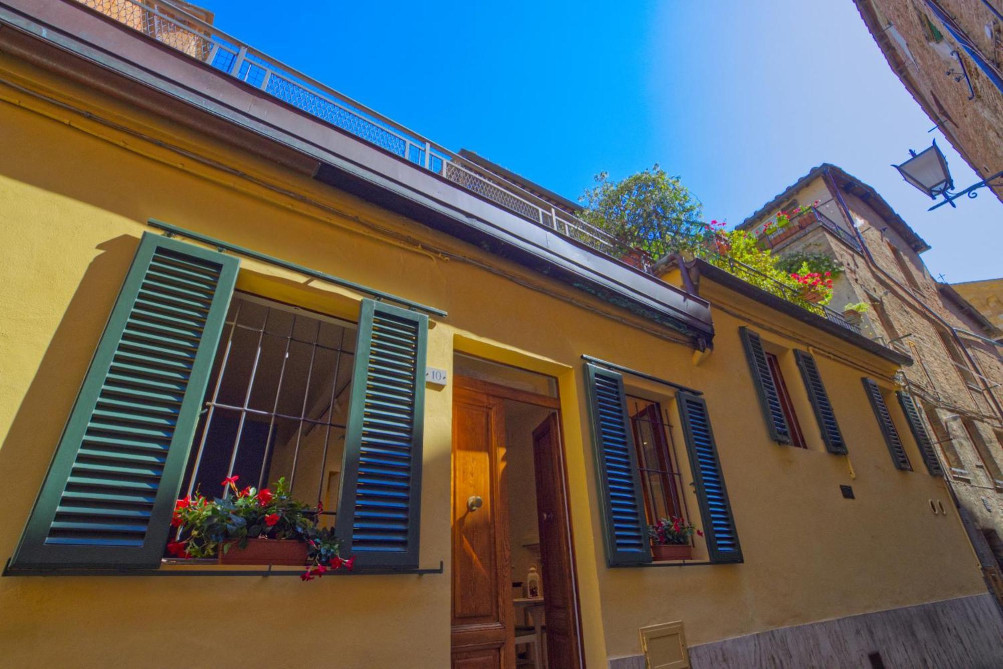 Magione 10 Villa Siena Exterior photo